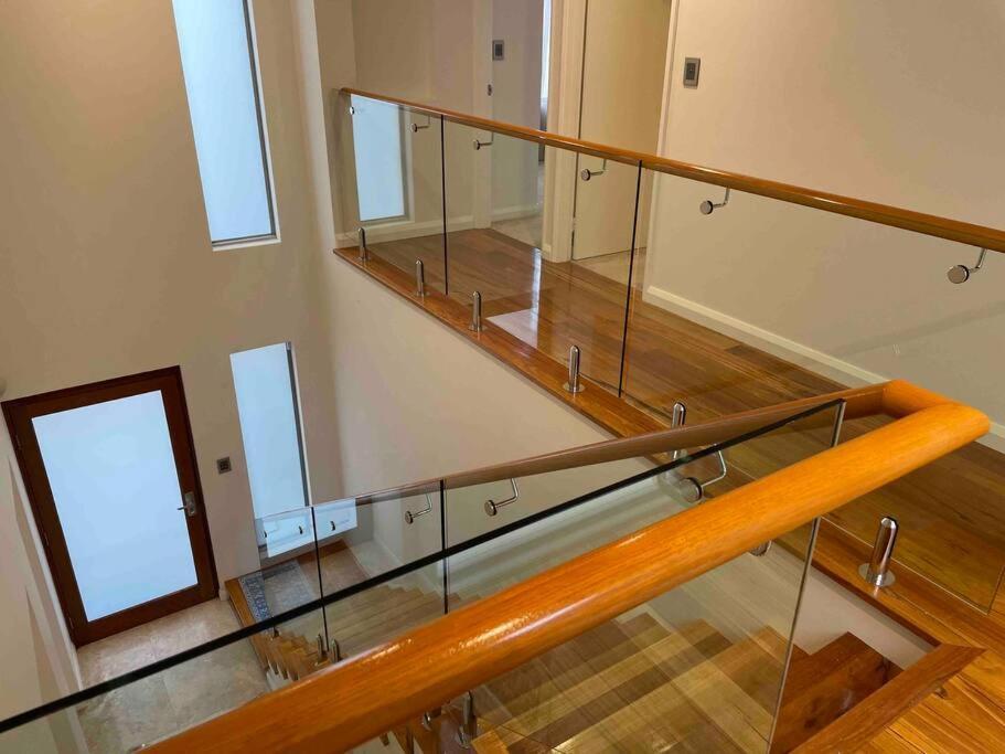 Canal Vista Mandurah Exterior photo